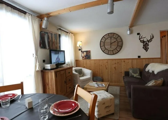 Appartement Rénové 50m² - 5 Pers, 2 Balcons, Wifi, Skis Aux Pieds, Près Commerces Et Restos - Fr-1-637-3