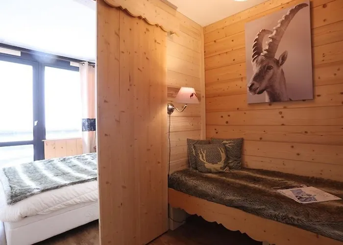 Rénové 50m² - 5 Pers, 2 Balcons, Wifi, Skis Aux Pieds, Près Commerces Et Restos - Fr-1-637-3 *